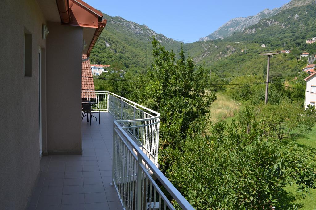 דוני מוריני Apartments Lalevic מראה חיצוני תמונה