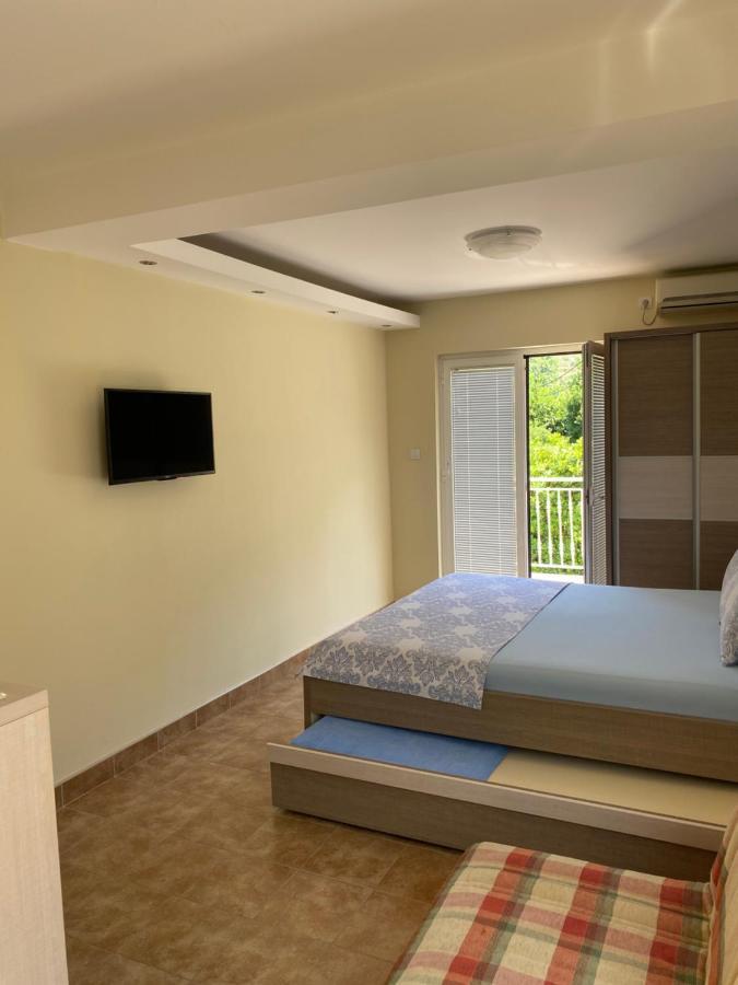 דוני מוריני Apartments Lalevic מראה חיצוני תמונה