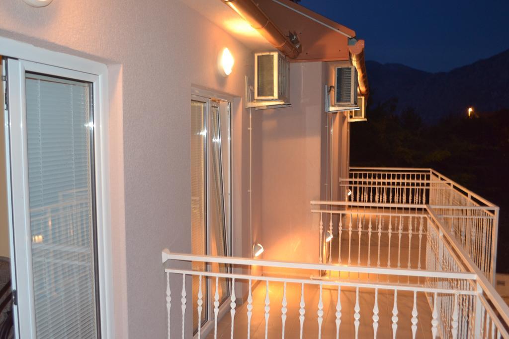 דוני מוריני Apartments Lalevic מראה חיצוני תמונה